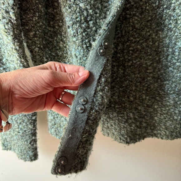 TALBOTS wool blend short cardigan snap-front, olive + aqua green boucle - Picture 6 of 9